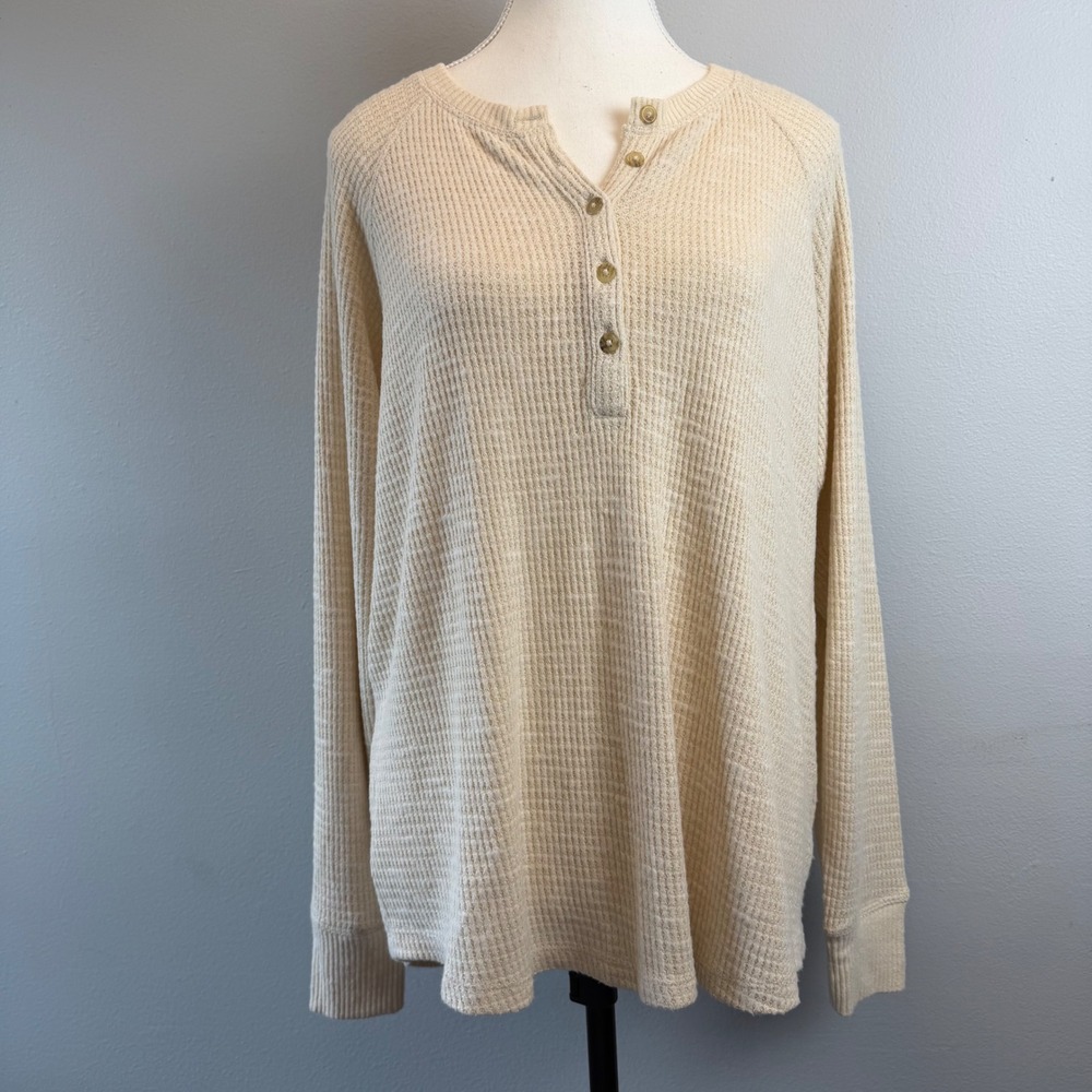 American Eagle Med Cream Waffle Knit Henley Top Long Sleeve Beige Thermal Cozy